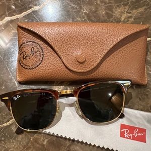 RAY BANS clubmaster style (tortoise)